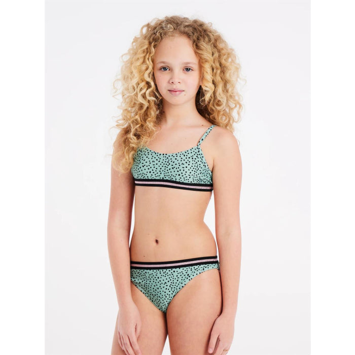 Cailíní Bikini agóide