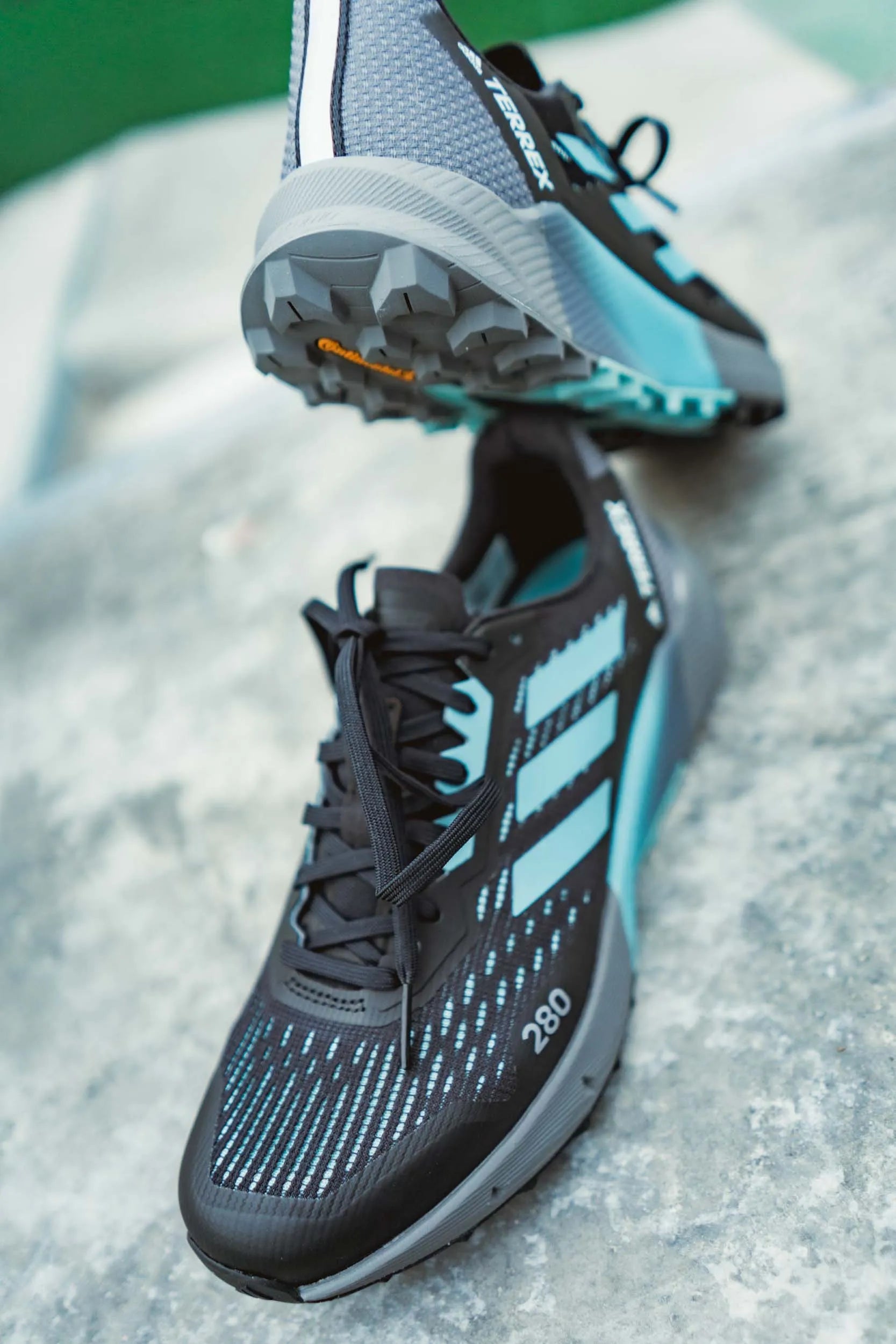 Scarpe da esterno da donna Adidas Wms Terrex Agravic Flow nere