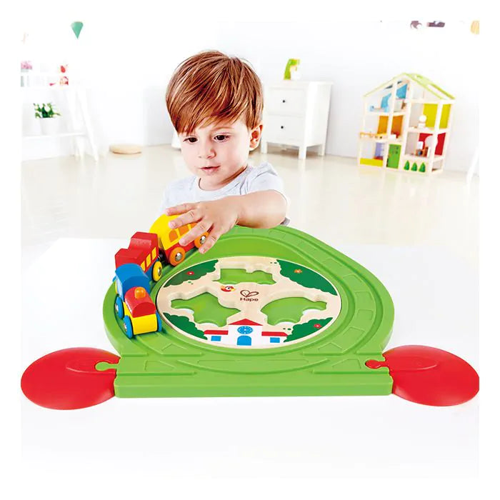 Пъзел с влак Hape