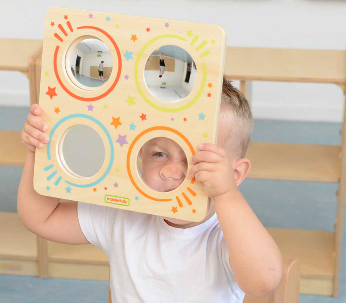 Masterkidz Montessori szenzoros tükörtábla és ívelt lencsék