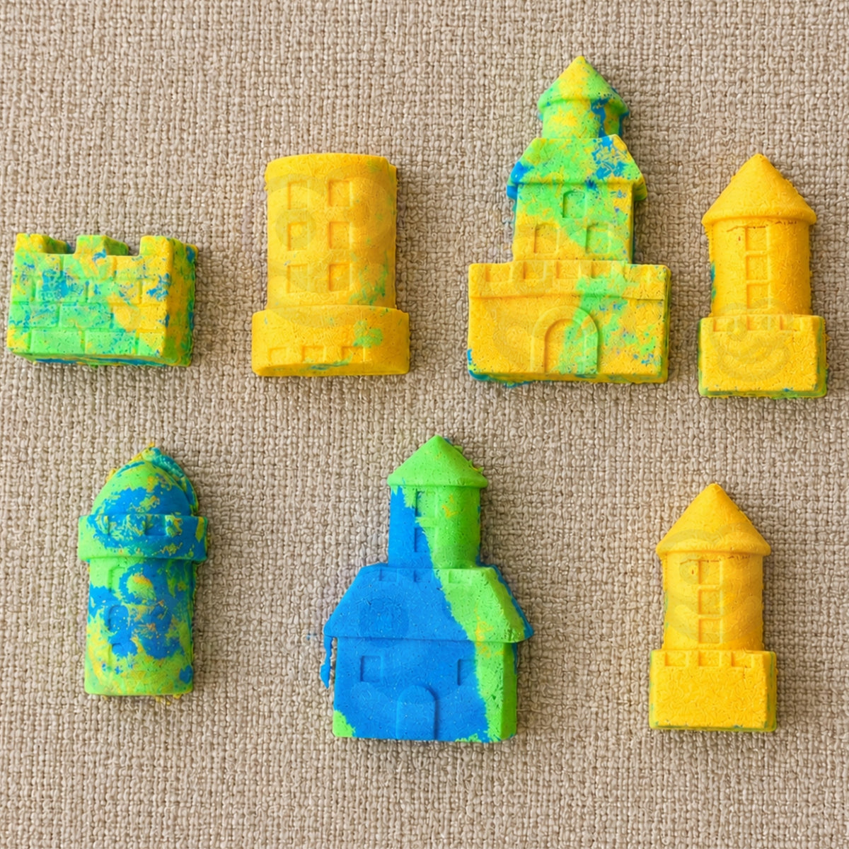 Kufr Woopie Kinetic Sand Magic Castle 22 ks