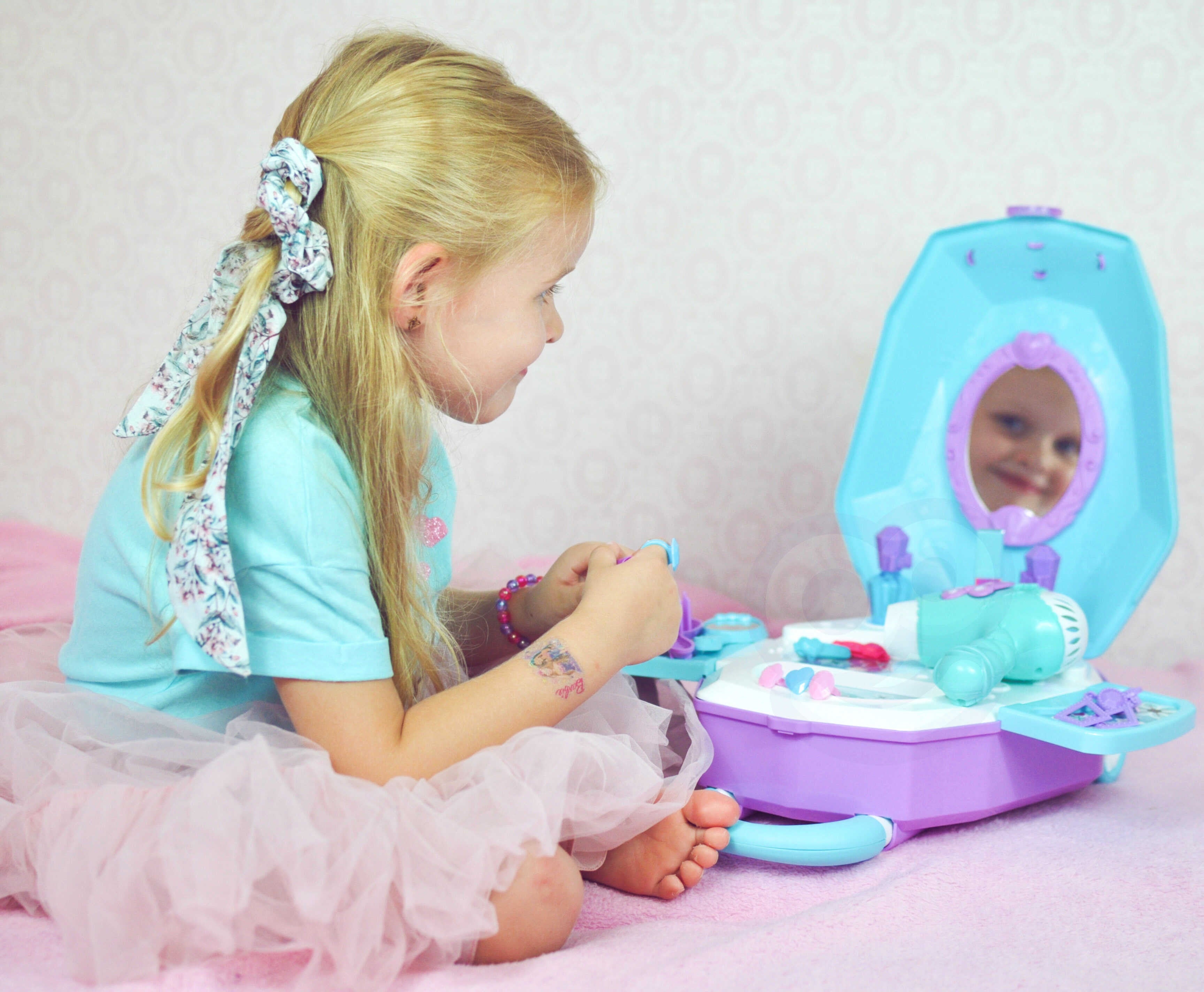 Woopie kaptafel voor meisjes 2 in 1 schoonheidssalon in een koffer