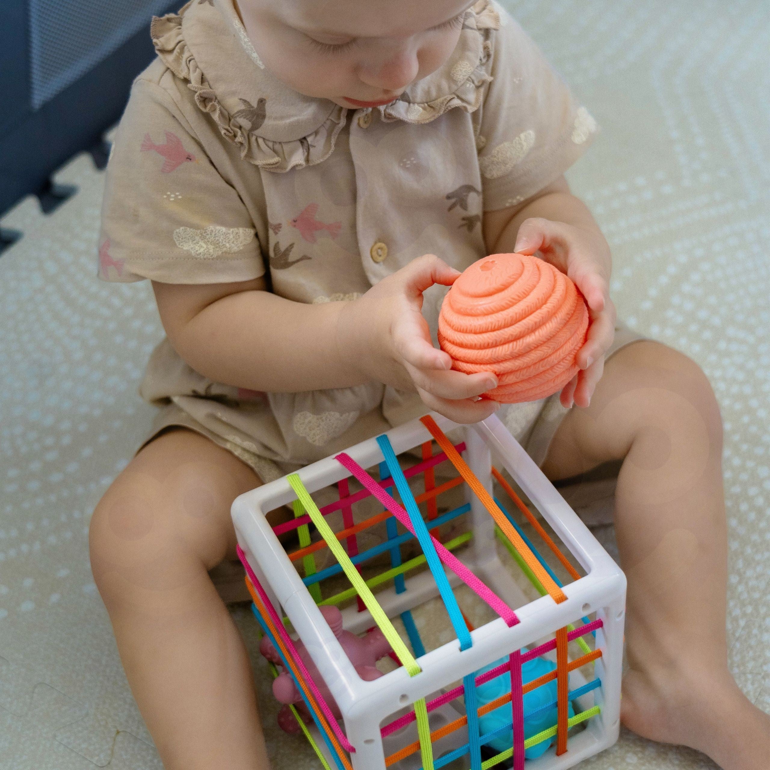 Woopie Baby Elastyczny sortownik kostek sensorycznych dla dzieci Crazy Shapes 5 szt.