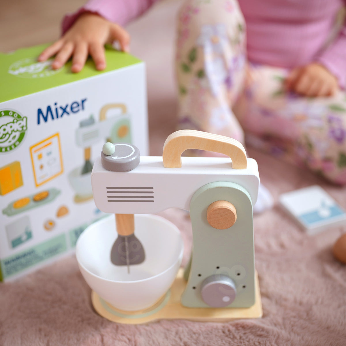 Liquidificador misturador de cozinha de madeira verde Woopie com acessórios 11 peças.