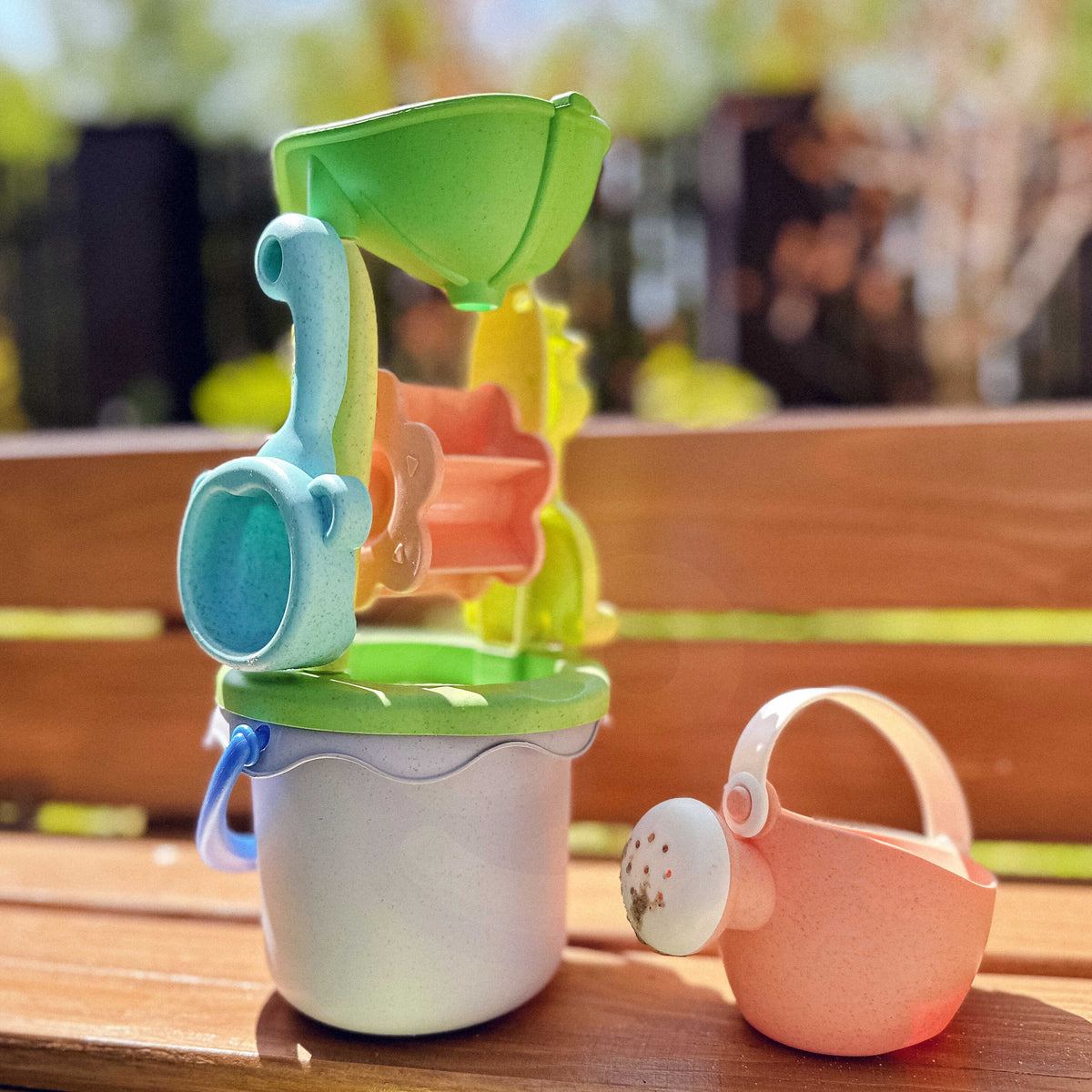 Woopie Green Sand Play Set With Cart 13 Píosa Ábhar Orgánach In-bhithdhíghrádaithe