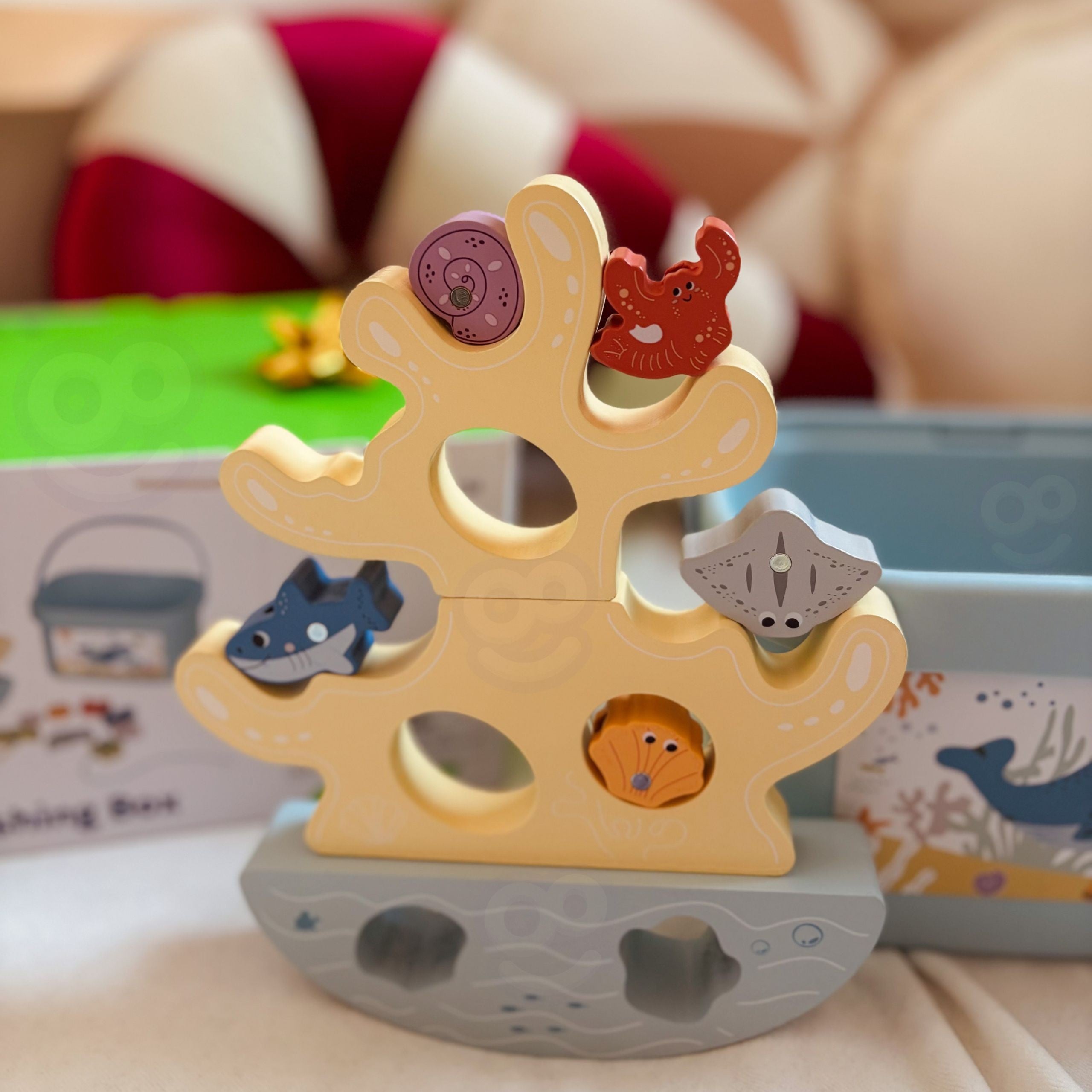 Tooky Toy Дървени морски играчки Комплект фигури за риболов с кула за баланс 23 части