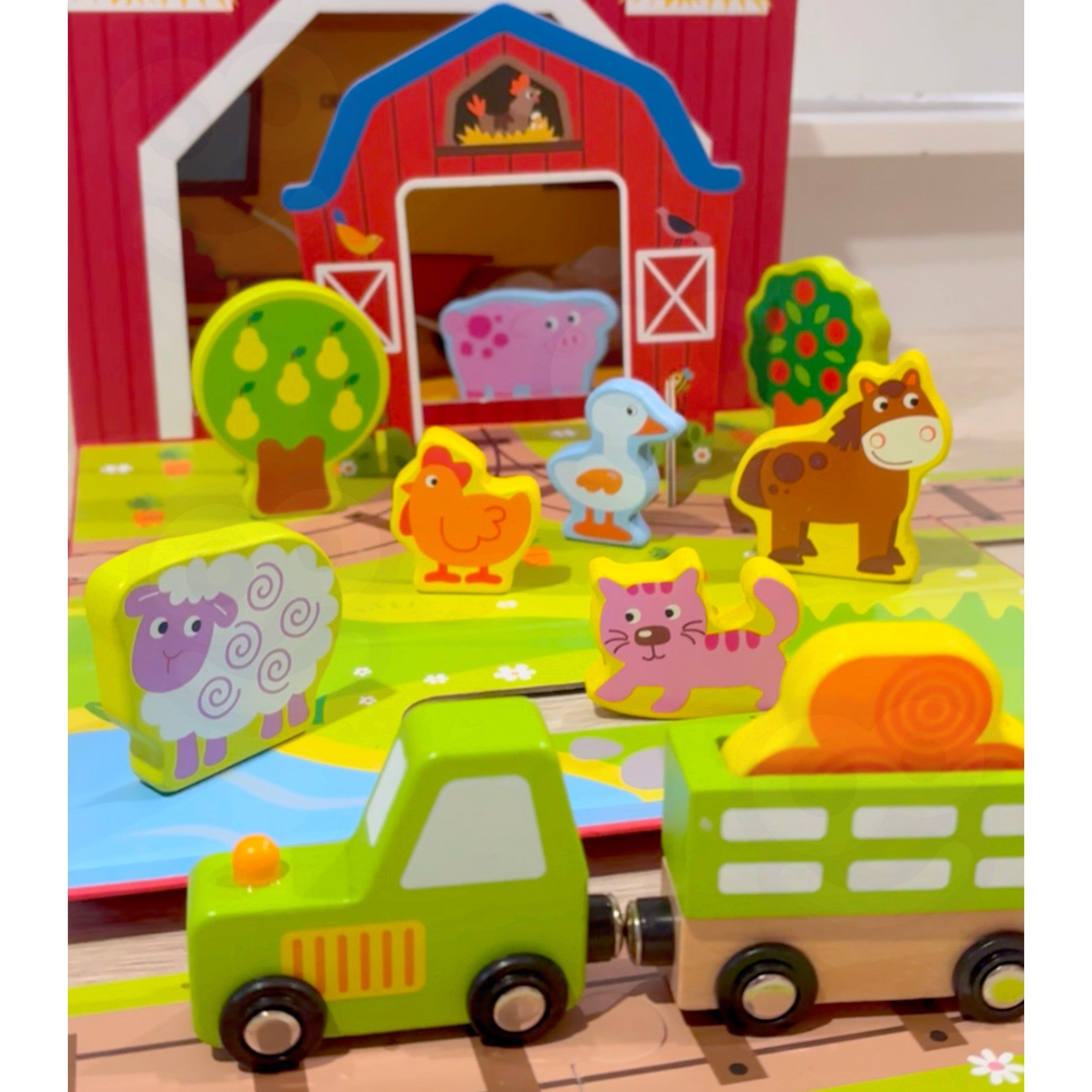 Tooky Toy Дървена ферма в куфар Фигури Превозни средства