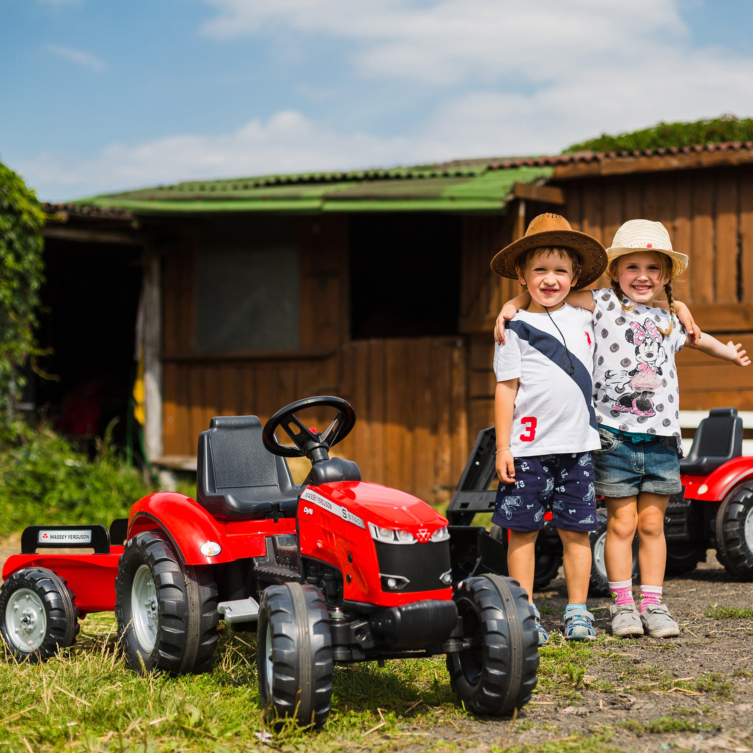 Falk Massey Ferguson Червен Педал Трактор С Ремарке От 3г