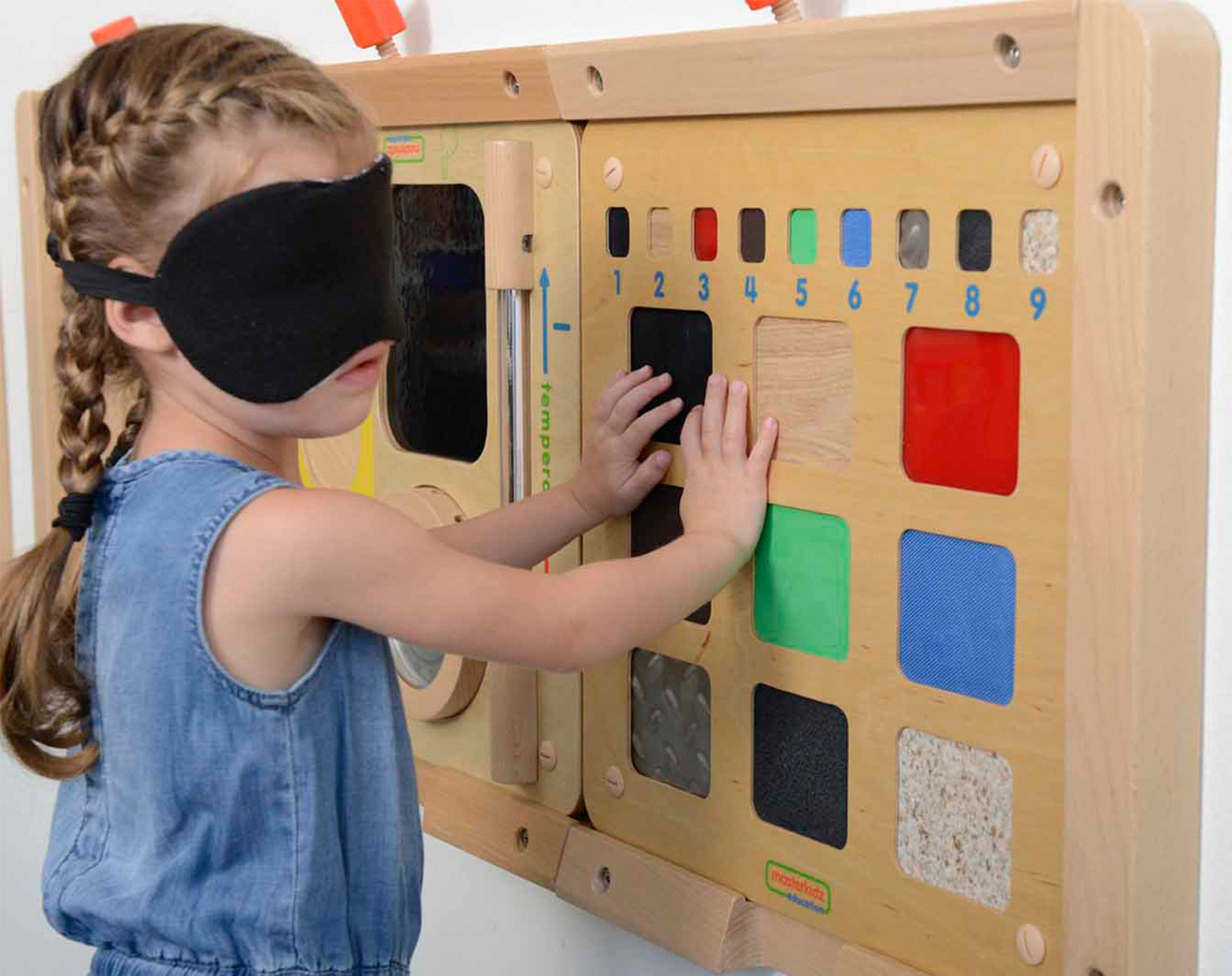 Masterkidz Образователна дъска Разпознаване на материали Текстури Усещане за допир