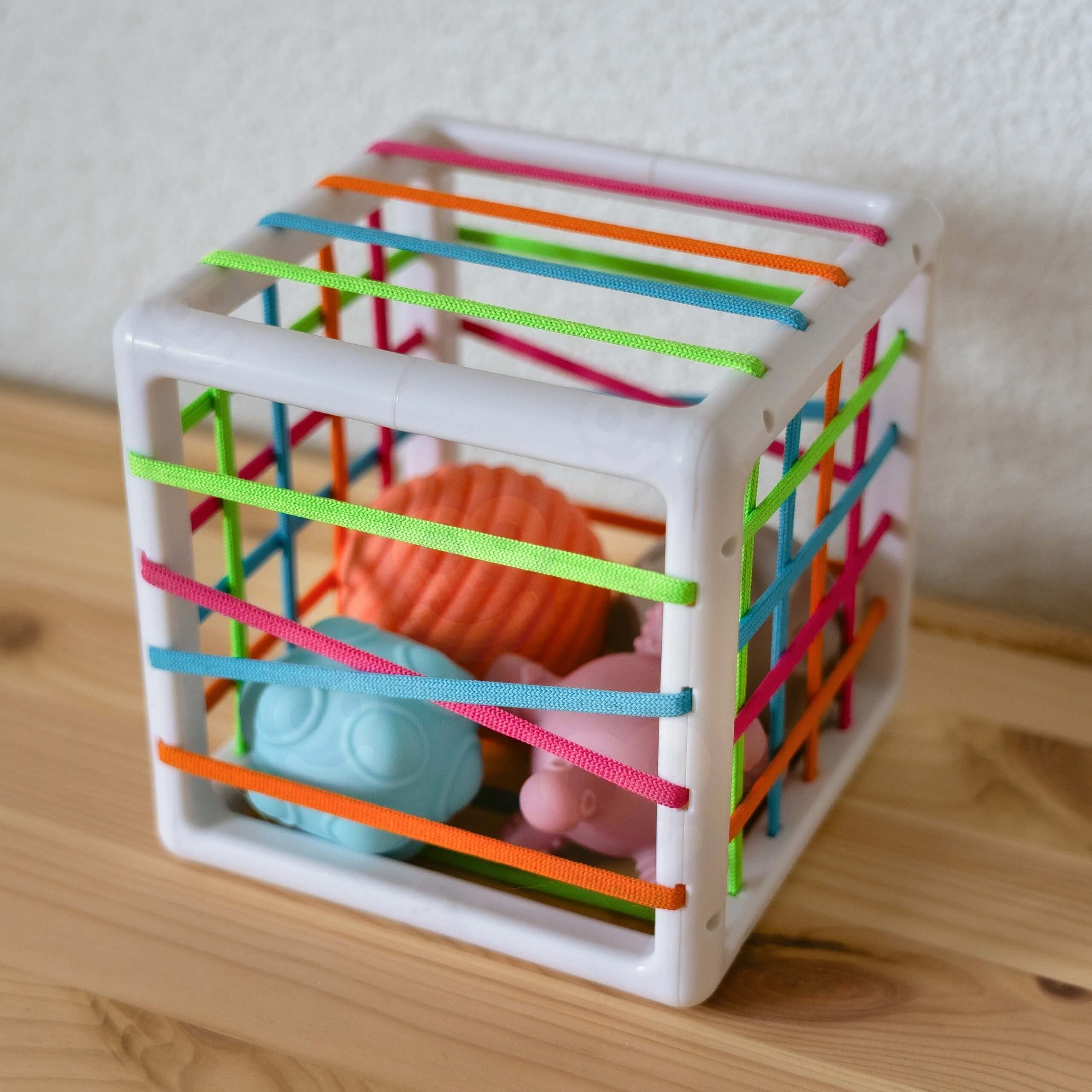 Woopie Baby Elastyczny sortownik kostek sensorycznych dla dzieci Crazy Shapes 5 szt.