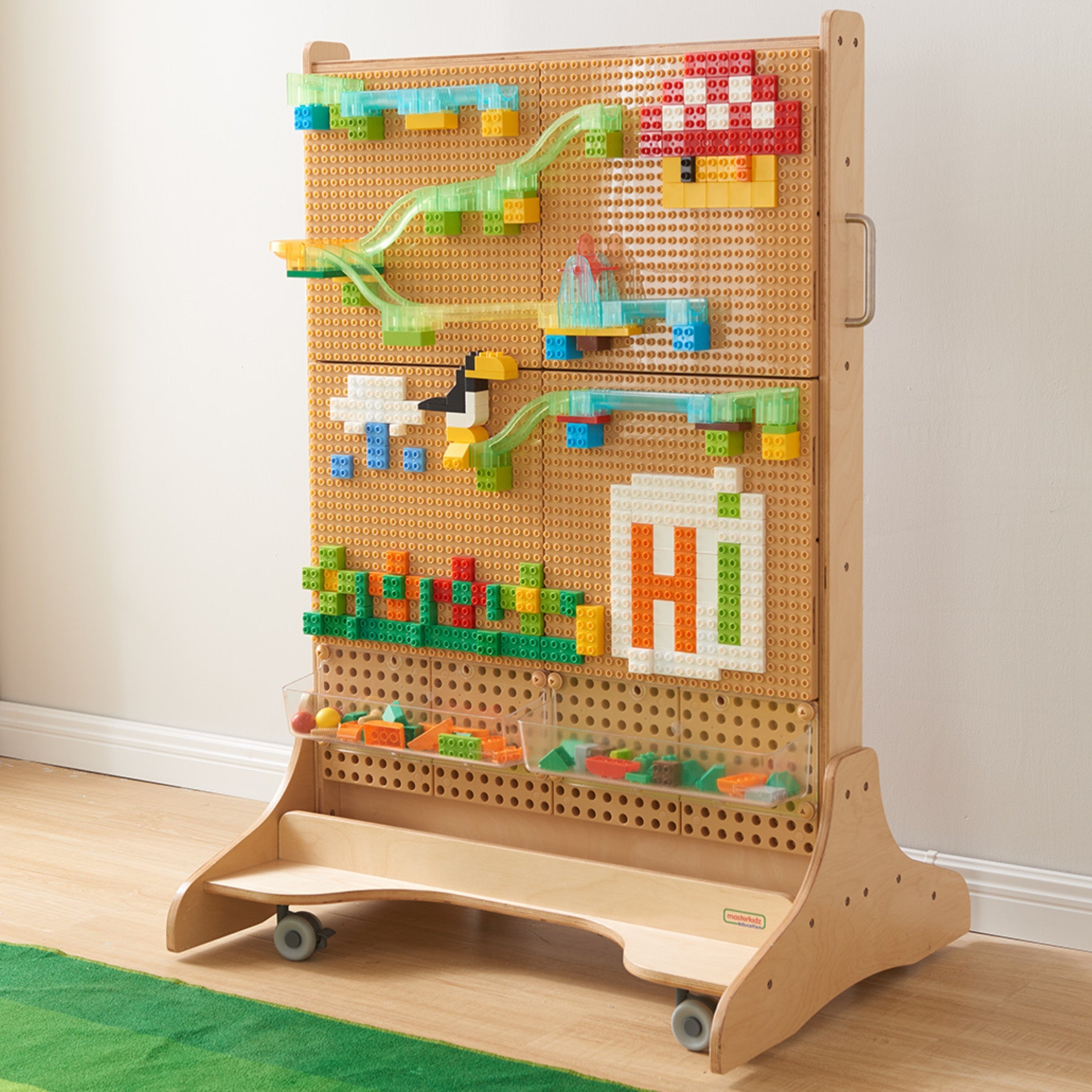 Комплект градивни блокове Masterkidz Stem 563 бр. с наслагвания върху панели 4 бр.