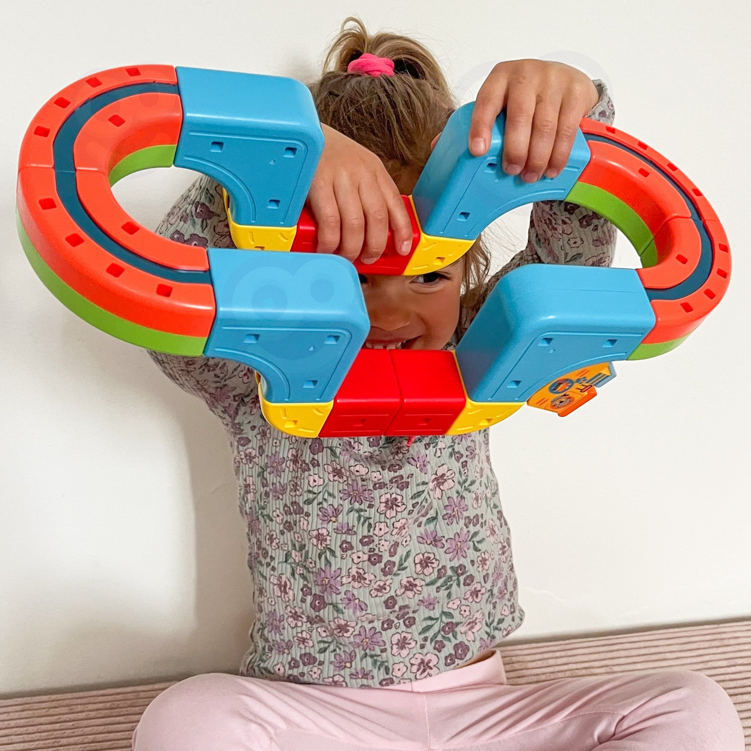 Woopie Magic Cube Klocki konstrukcyjne z antygrawitacyjnym torem magnetycznym 18 szt.