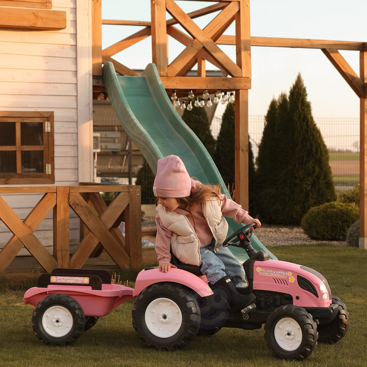 Falk Country Star Pink šlapací traktor + přívěs a klakson 2-5 let.