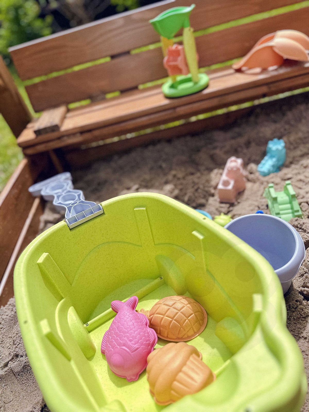 Woopie Green Sand Play Set With Cart 13 Píosa Ábhar Orgánach In-bhithdhíghrádaithe