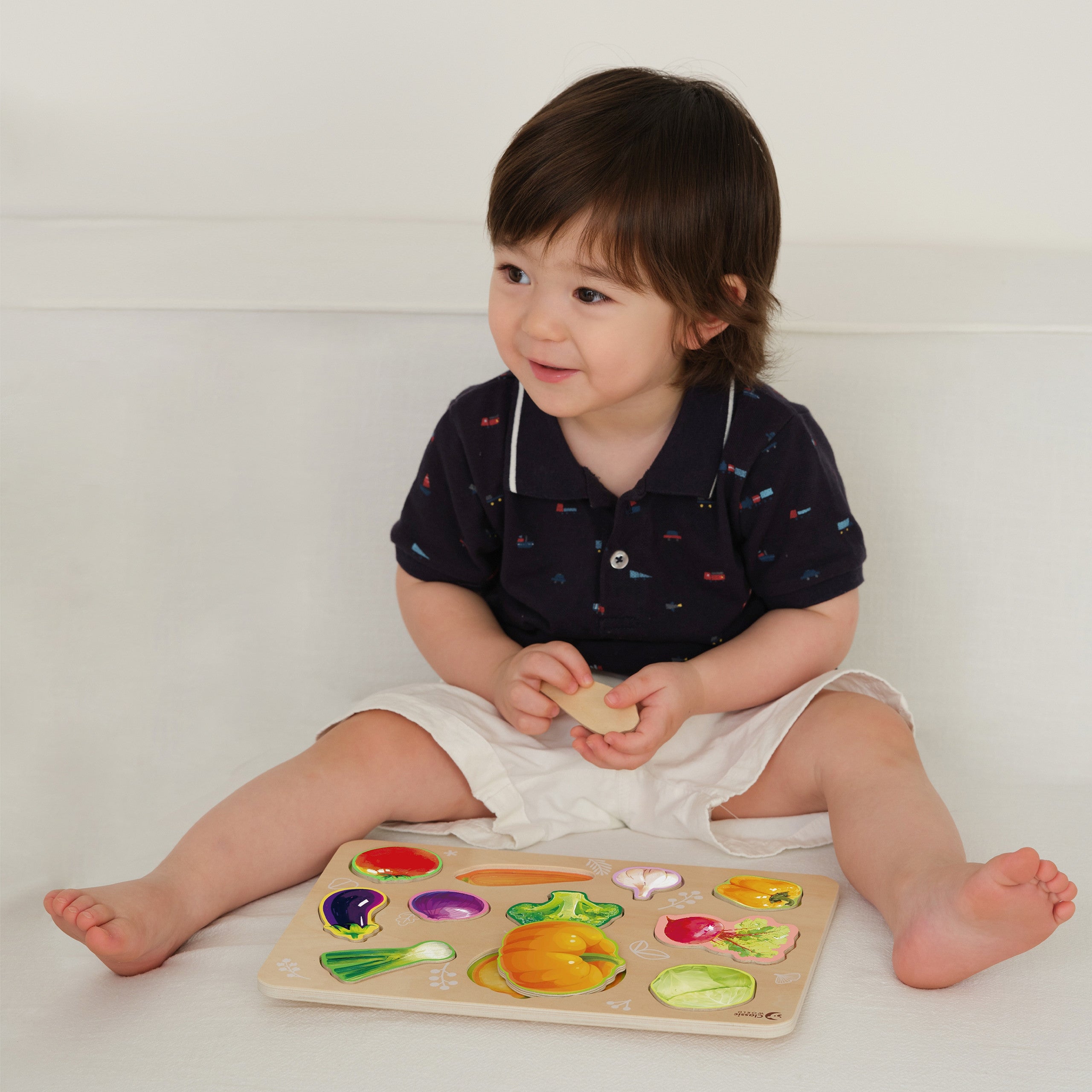 Quebra-cabeça de vegetais Montessori de madeira do mundo clássico