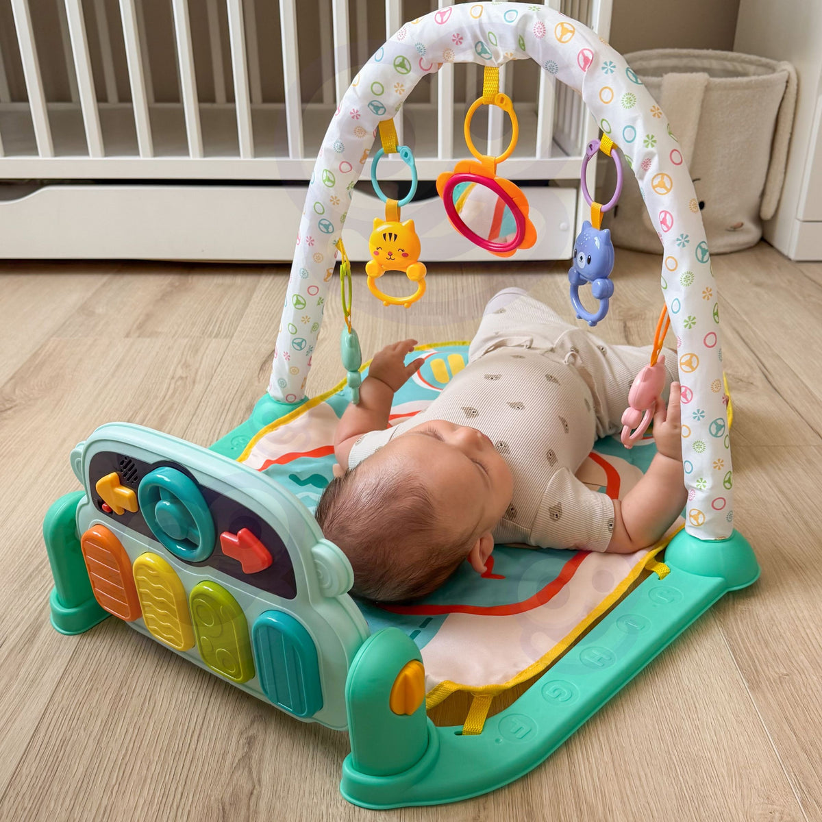 Woopie Baby Interactive Play Mat Le Pianó 10 bPíosa Fuaimeanna