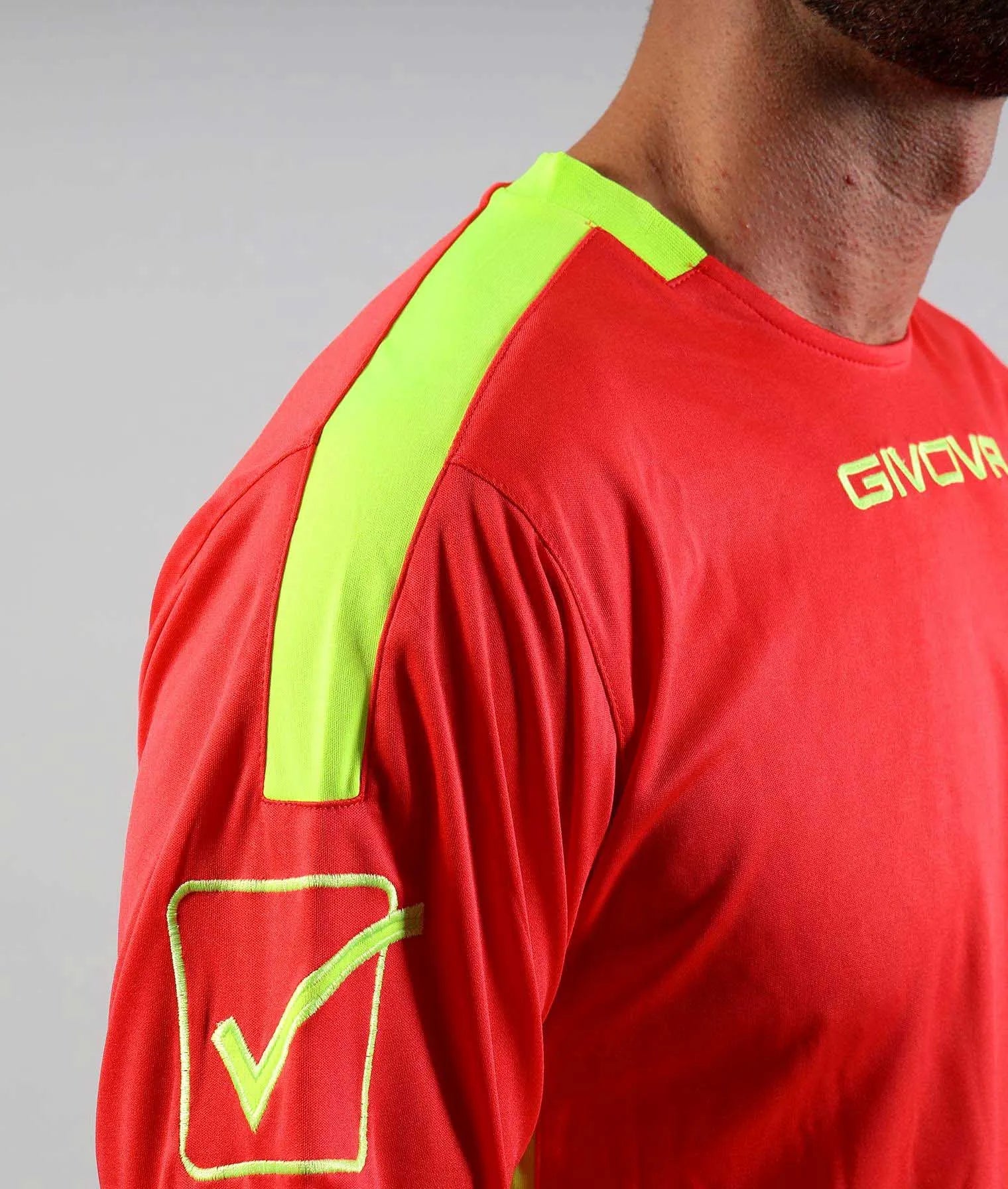 Cúl báire tacair givova portiere hyguana dearg xl