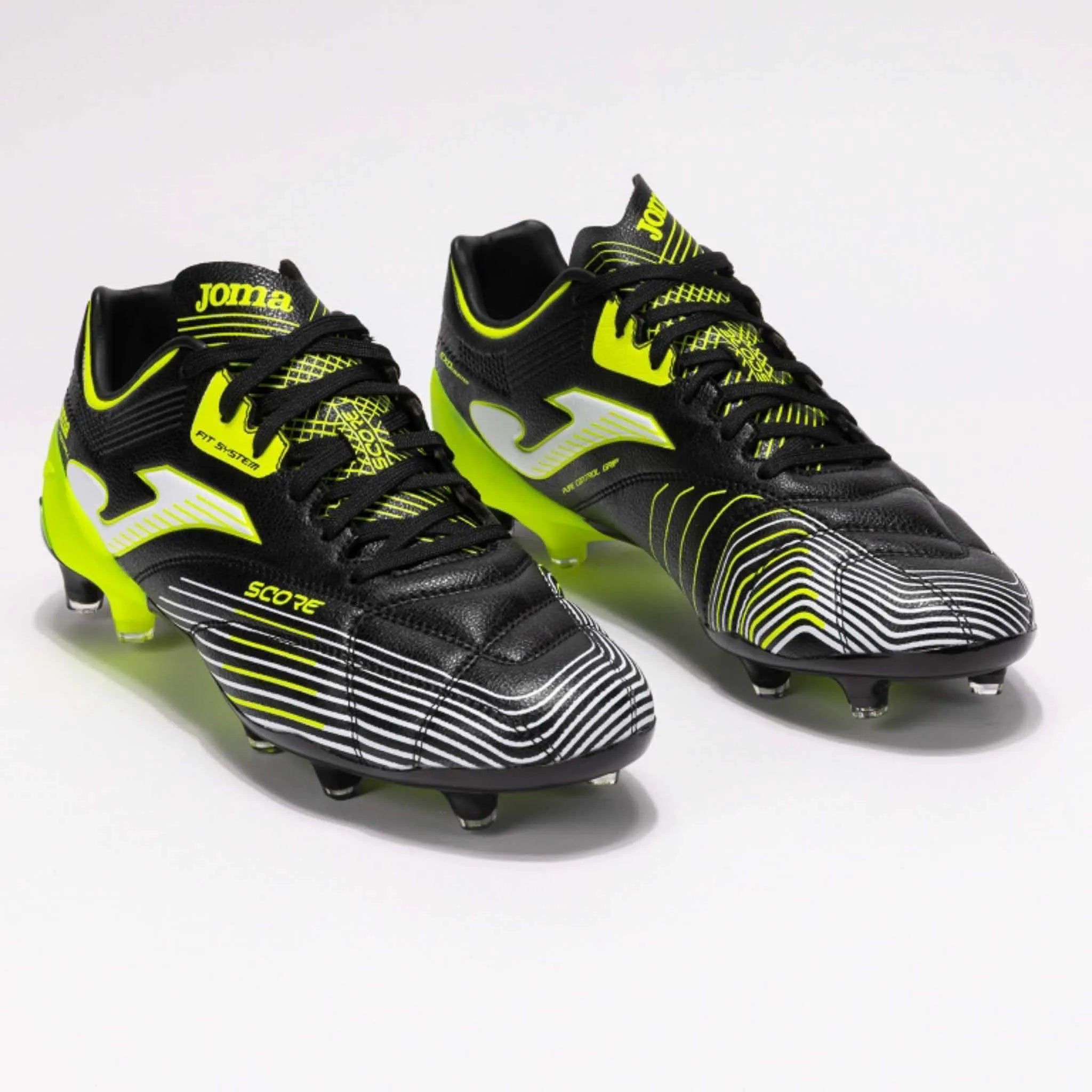 Voetbalschoenen joma score 2501 zwart stevige ondergrond zwart 43,5