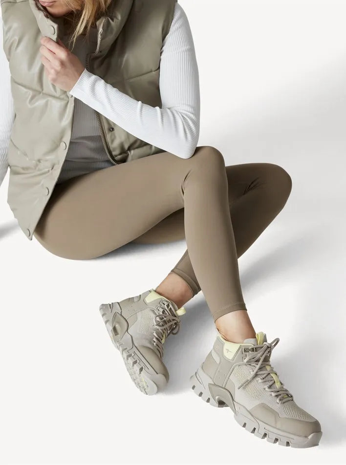 Udendørssko til kvinder Tamaris Wmns Active Hiking Beige Beige