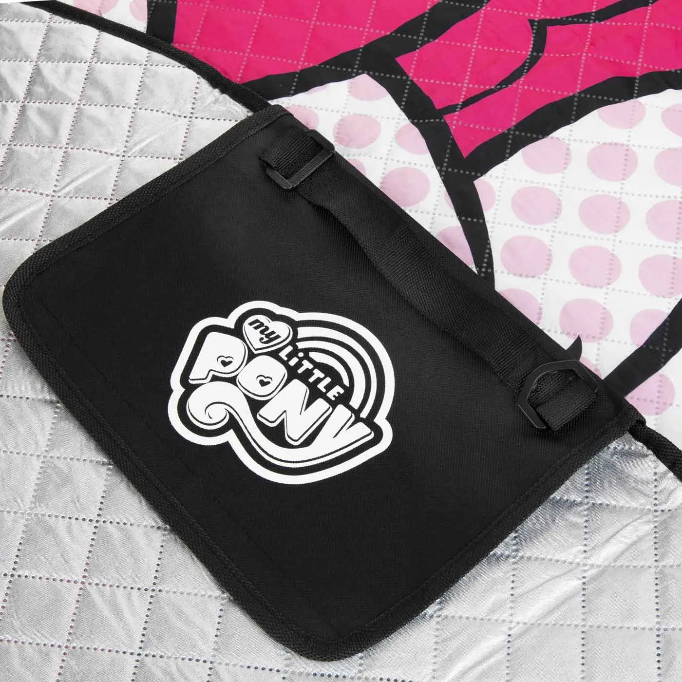 Hasbro picnic piuma blaincéad picnic bándearg bándearg