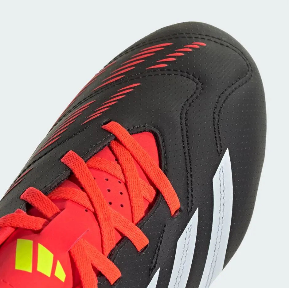 Buataisí Peile Adidas Unisex Predator Club Fxg Dubh Dubh
