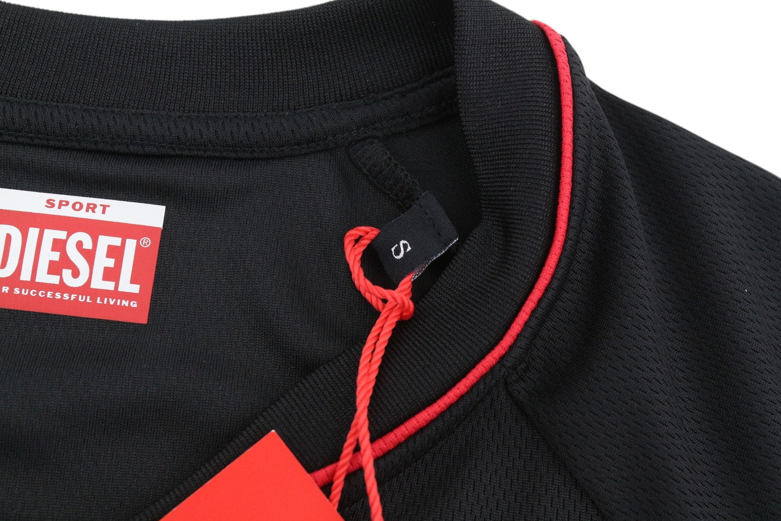 Pánske tričko Diesel Amtee-crossoon-wt15čierne 55dsl športový dres