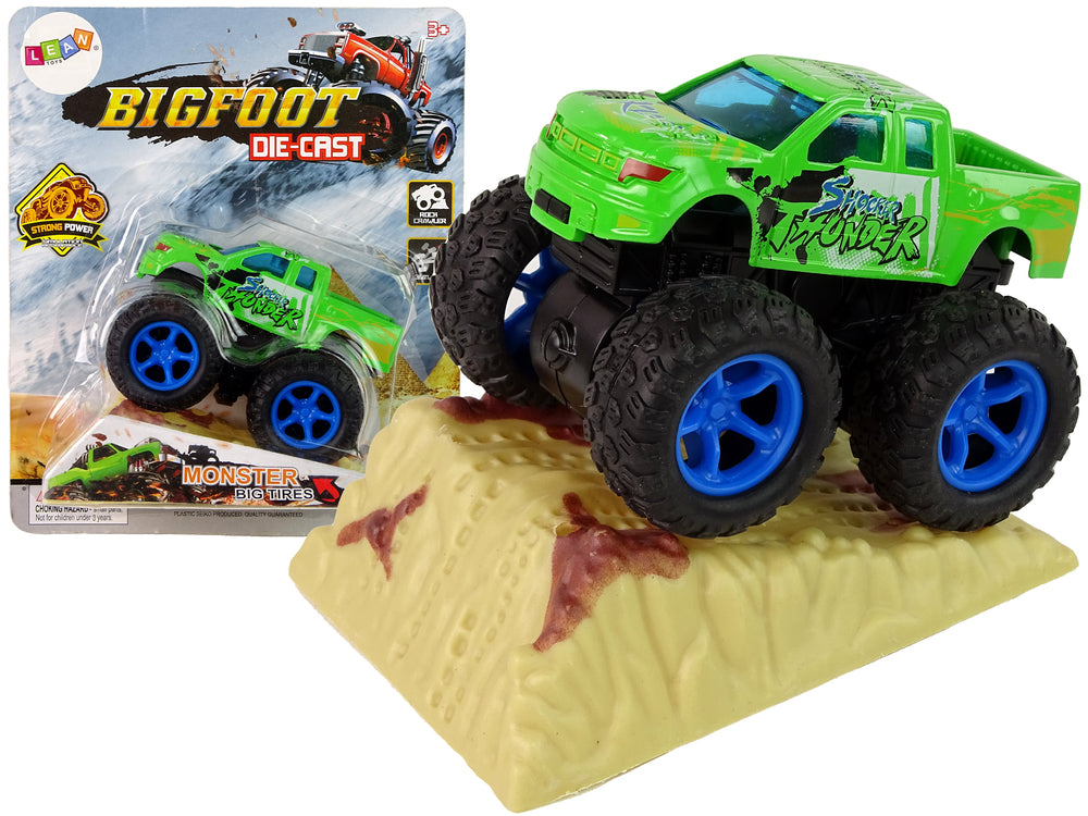 Resorak Monster Truck Pull Back Drive Rubber Tyres Metal Body + Evolving Ramp