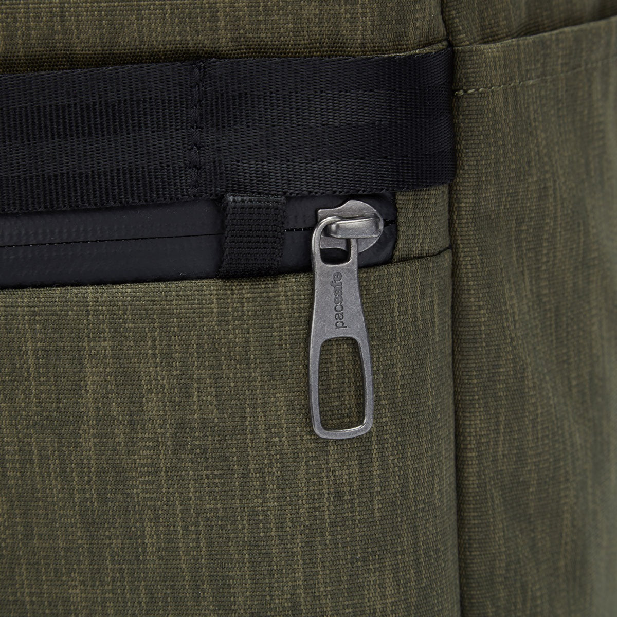 Pacsafe Metrosafe X 25l Backpack Utility