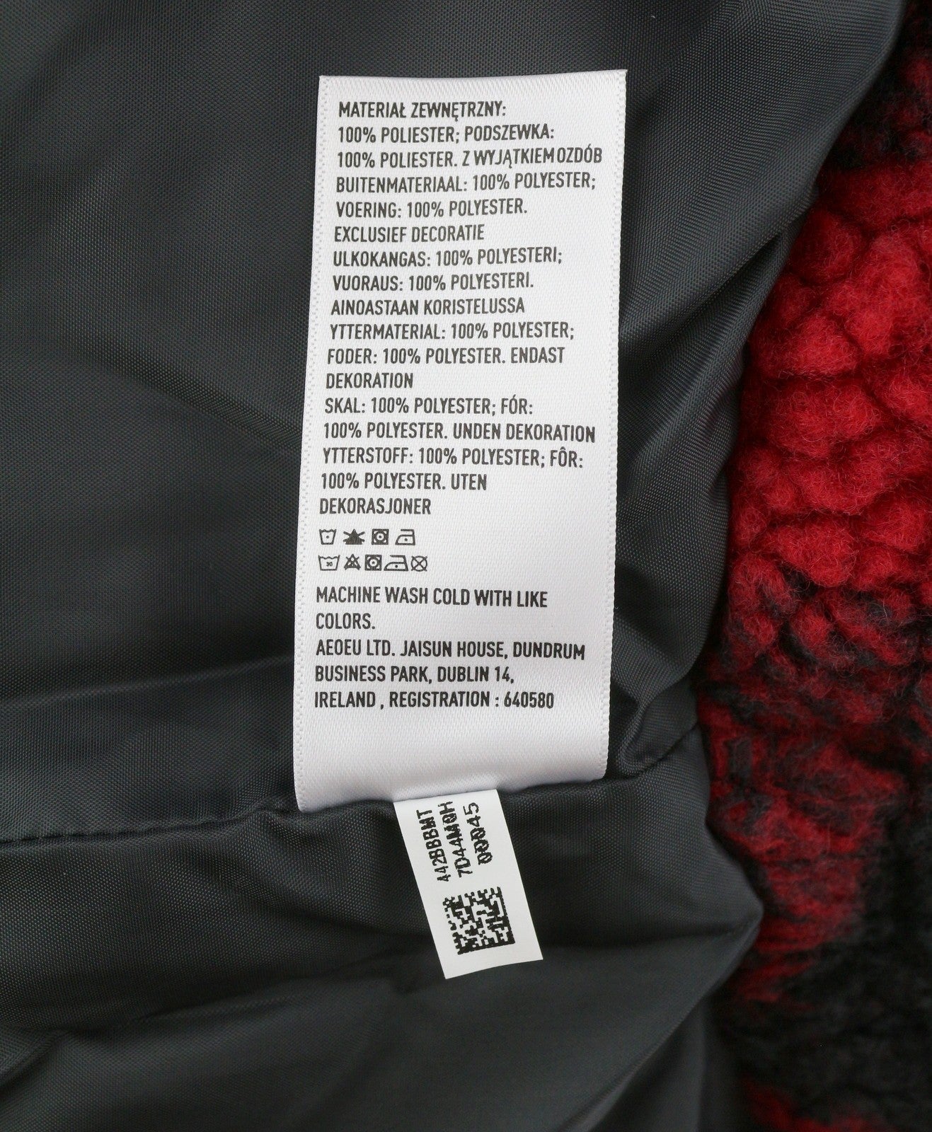 American Eagle Outfitters Giacca da donna morbida con bottoni a quadri rossi