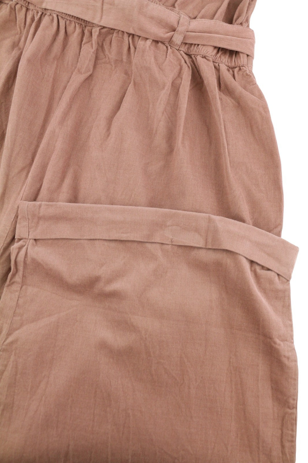 American Eagle Outfitters Tuta da donna in velluto a coste rosa con risvolto corto