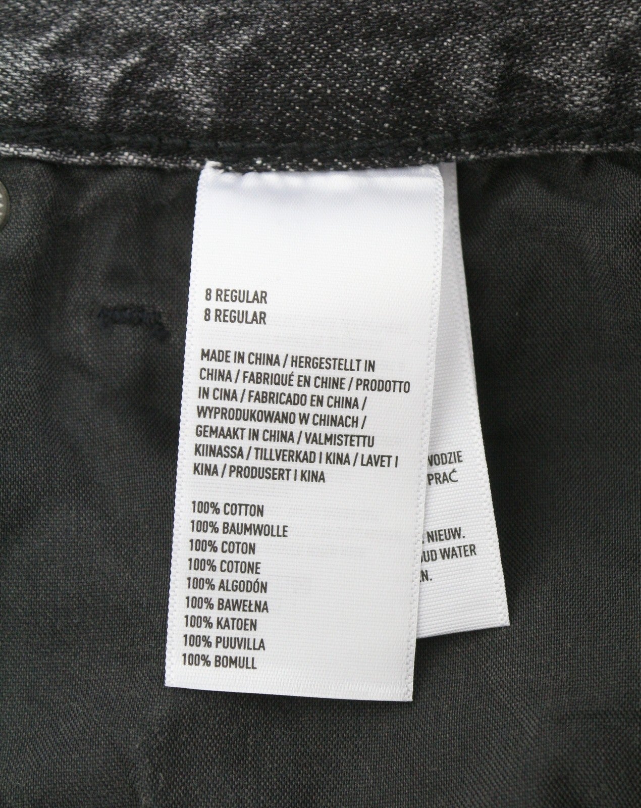 American Eagle Outfitters Mom Jeans pour femme gris foncé déchiré à la cheville