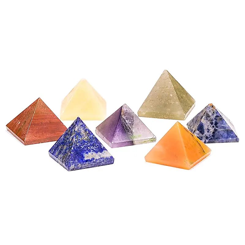Čakra 7 kamenná sada v tvare pyramídy - 2x2 cm