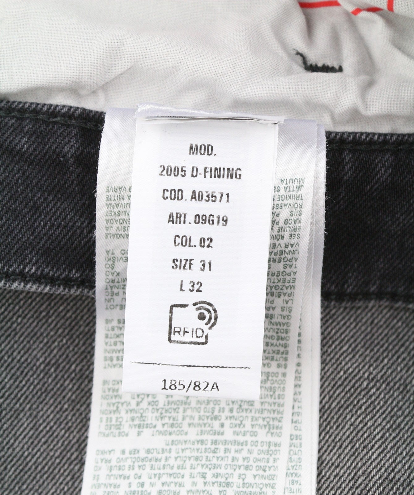 Diesel 2005 D-fining 09g19 Men Jeansblack Faded Regular Fit Tapered Leg