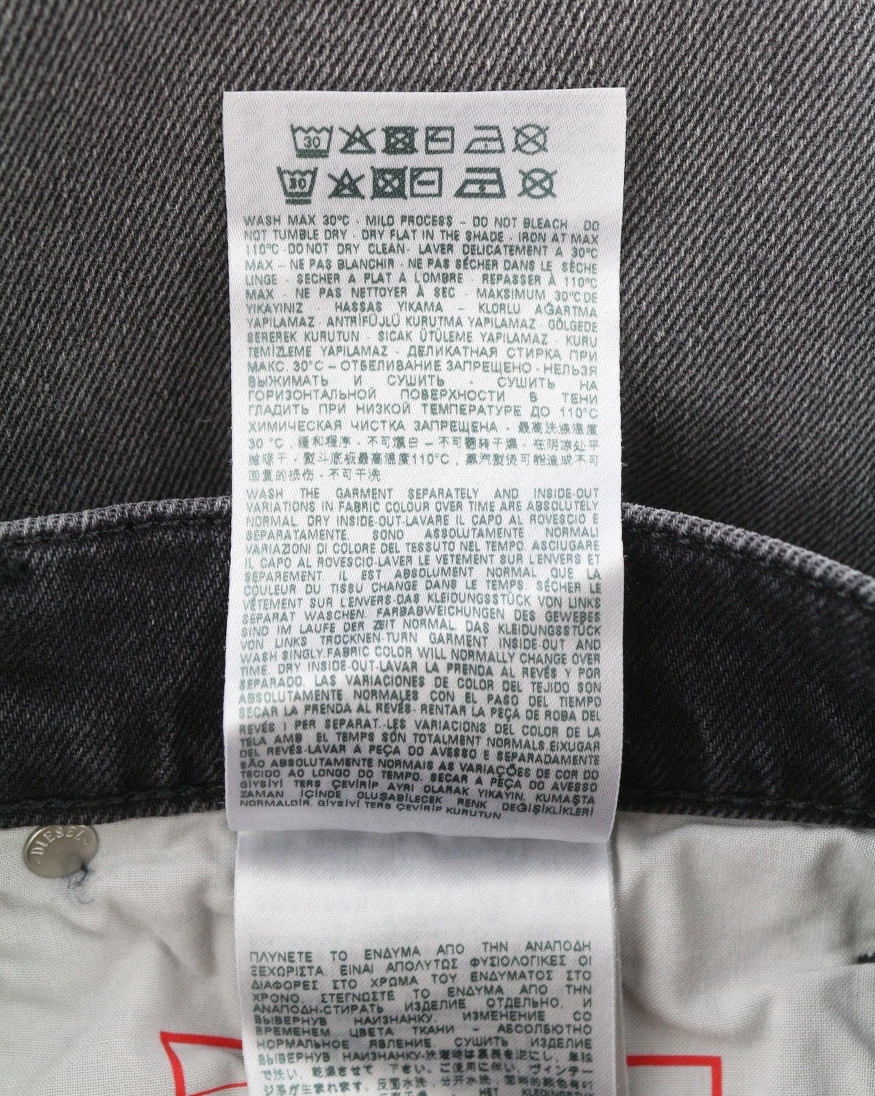 Diesel 2005 D-fining 09g19 Men Jeansblack Faded Regular Fit Tapered Leg