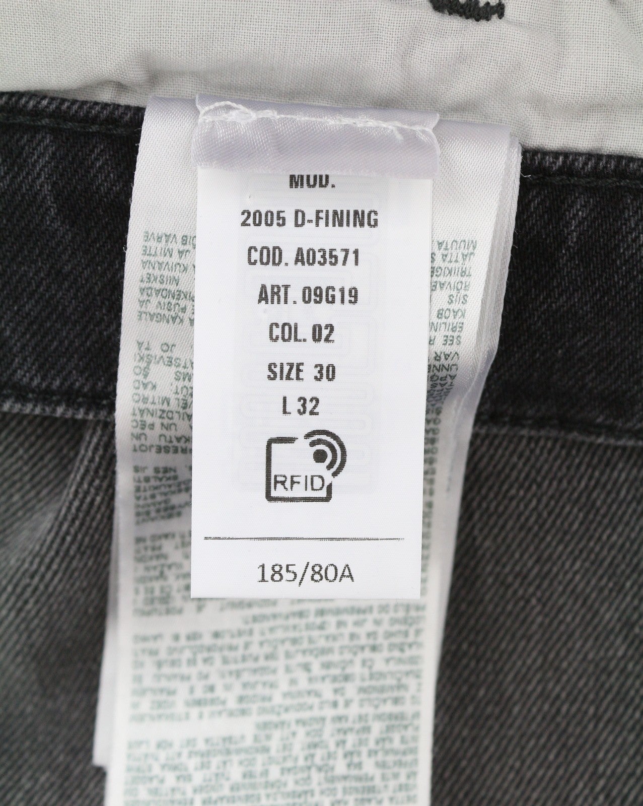 Diesel 2005 D-fining 09g19 Men Jeansblack Faded Regular Fit Tapered Leg