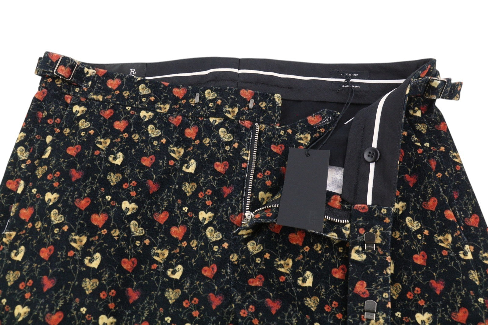 R13 Boy Flare Tuxedo Damesbroek 30 Veelkleurige harten op zwart Zacht