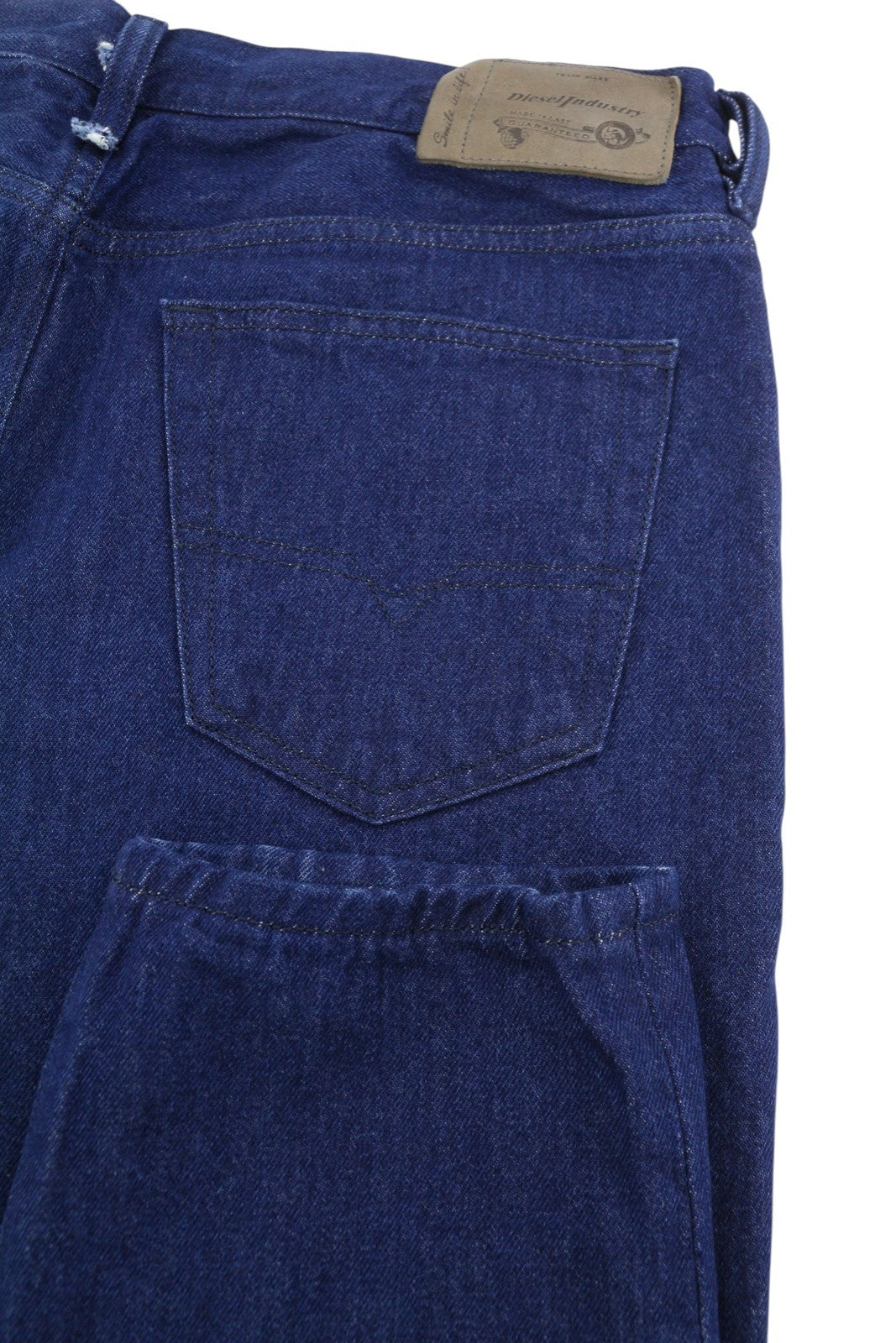 Diesel Mharky 0078f Men Jeansdark Blue Tapered Fit Button Fly Denim