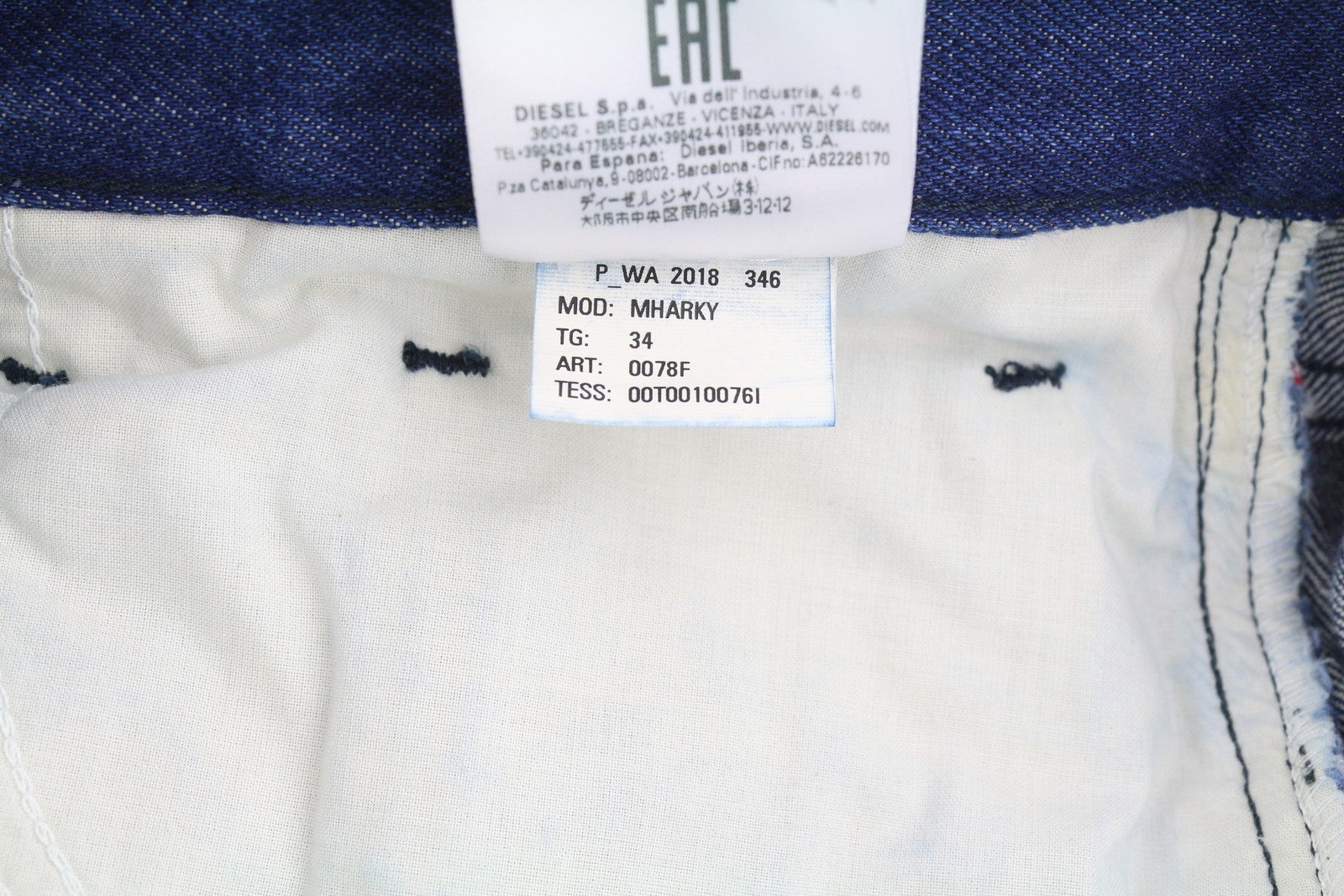 Diesel Mharky 0078f Men Jeansdark Blue Tapered Fit Button Fly Denim