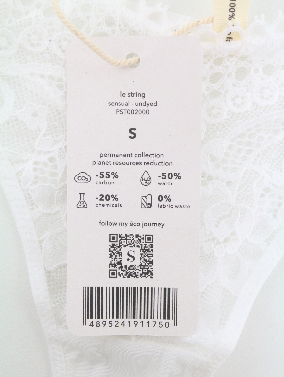 Scandale Le String Smyslné-nebarvené dámské kalhotkybílá jemná krajková vložka