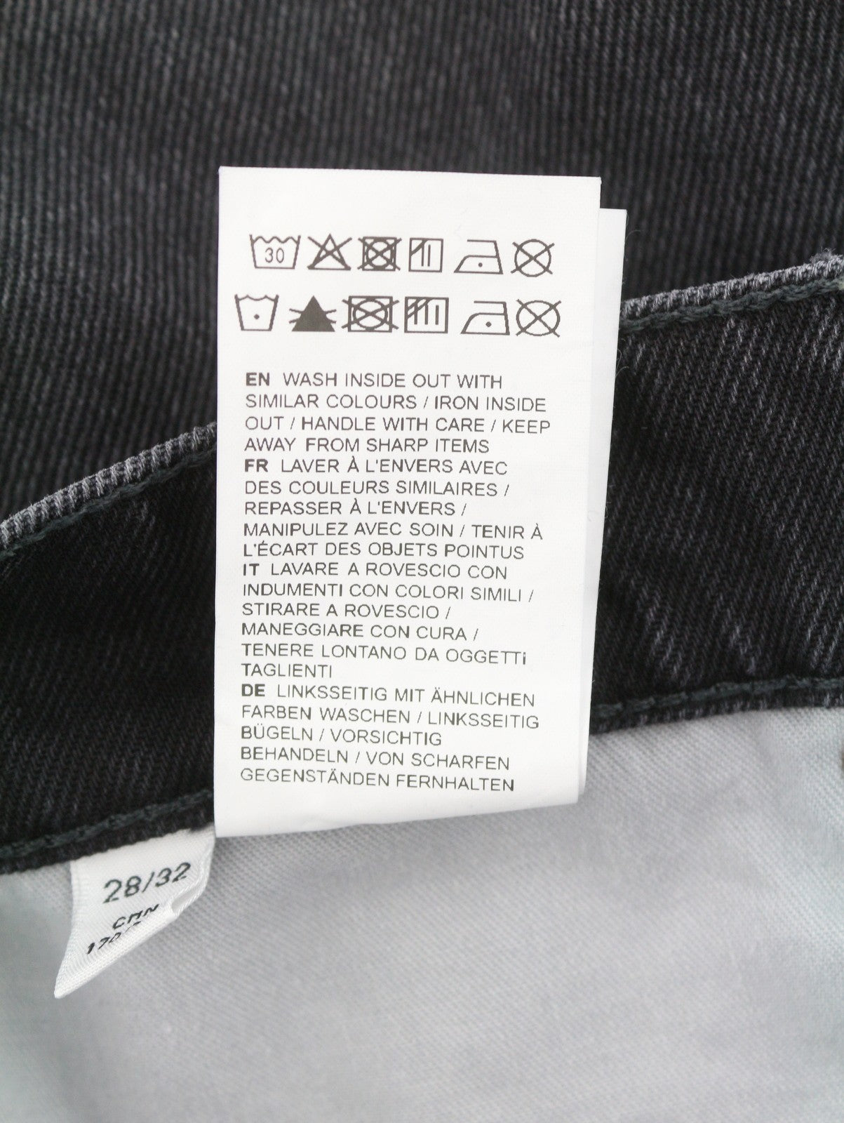 Eytys Echo Sulphur Ultra Baggy Fit Dame Jeanssort Falmet Rrp370