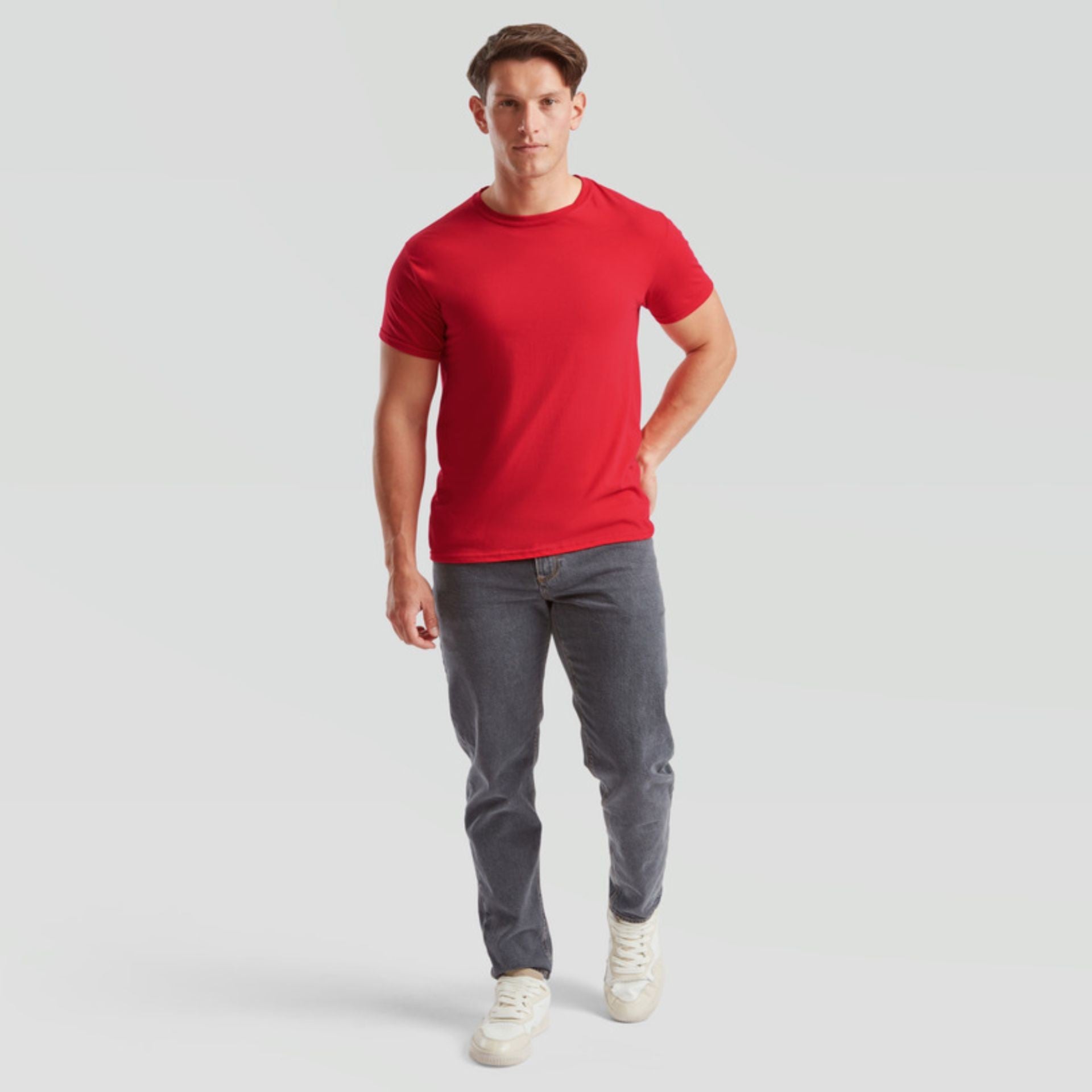 T-shirt Fruit Of The Loom Iconic 150 T Rossa