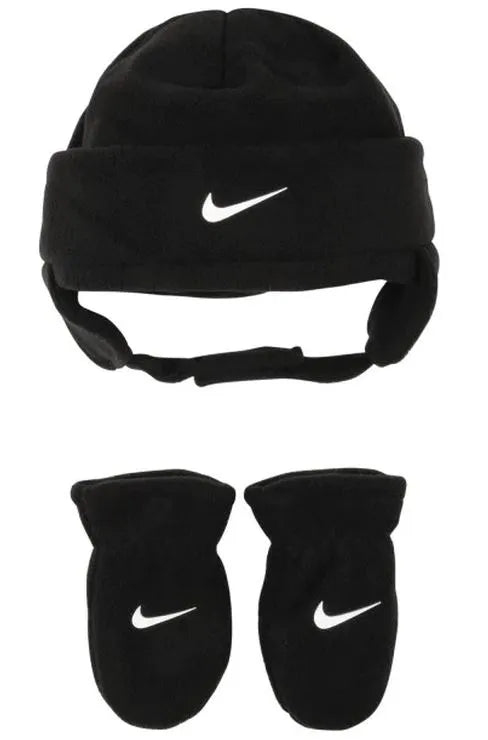 Leagann hata agus lámhainní Nike leanbh dubh