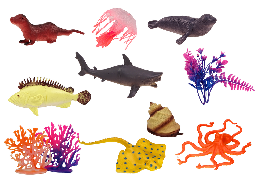 Egg With Figurines Of Marine Animals Plants And Octopus. Set Of 26 Pieces.