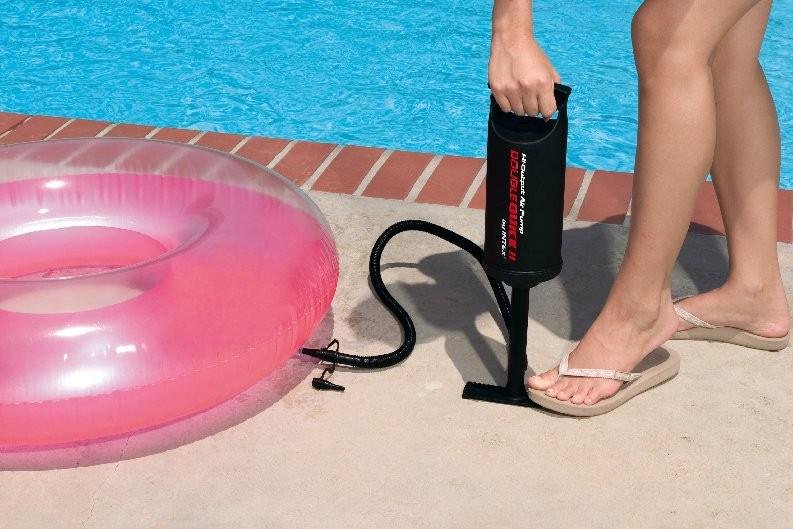 Pompa manuale a doppio effetto Double Quick Ii. Intex Nero