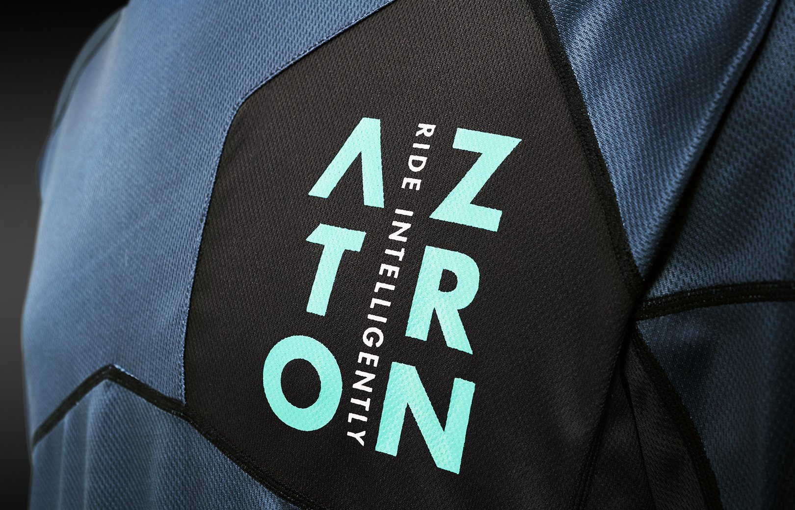 Aztron Ls Rash Guard Funktionsskjorte MED