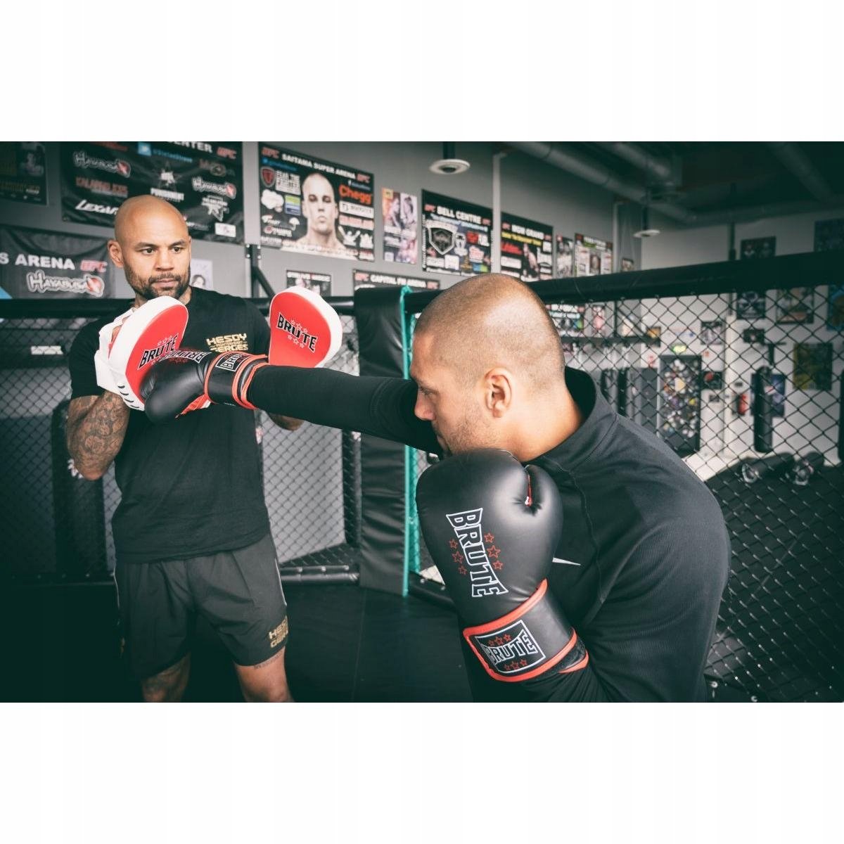 Luvas de boxe ativas brutas L