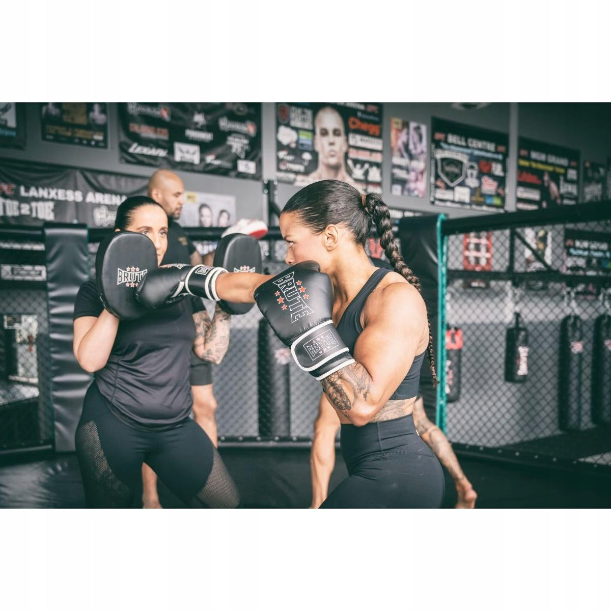 Guantoni da boxe Brute Classic CON