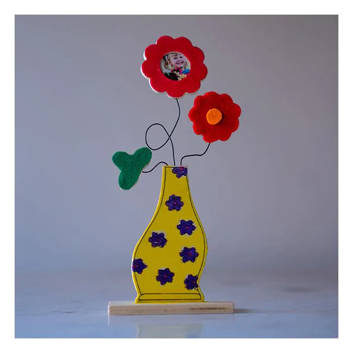 Beleduc Wooden Flower Vase Photo Holder