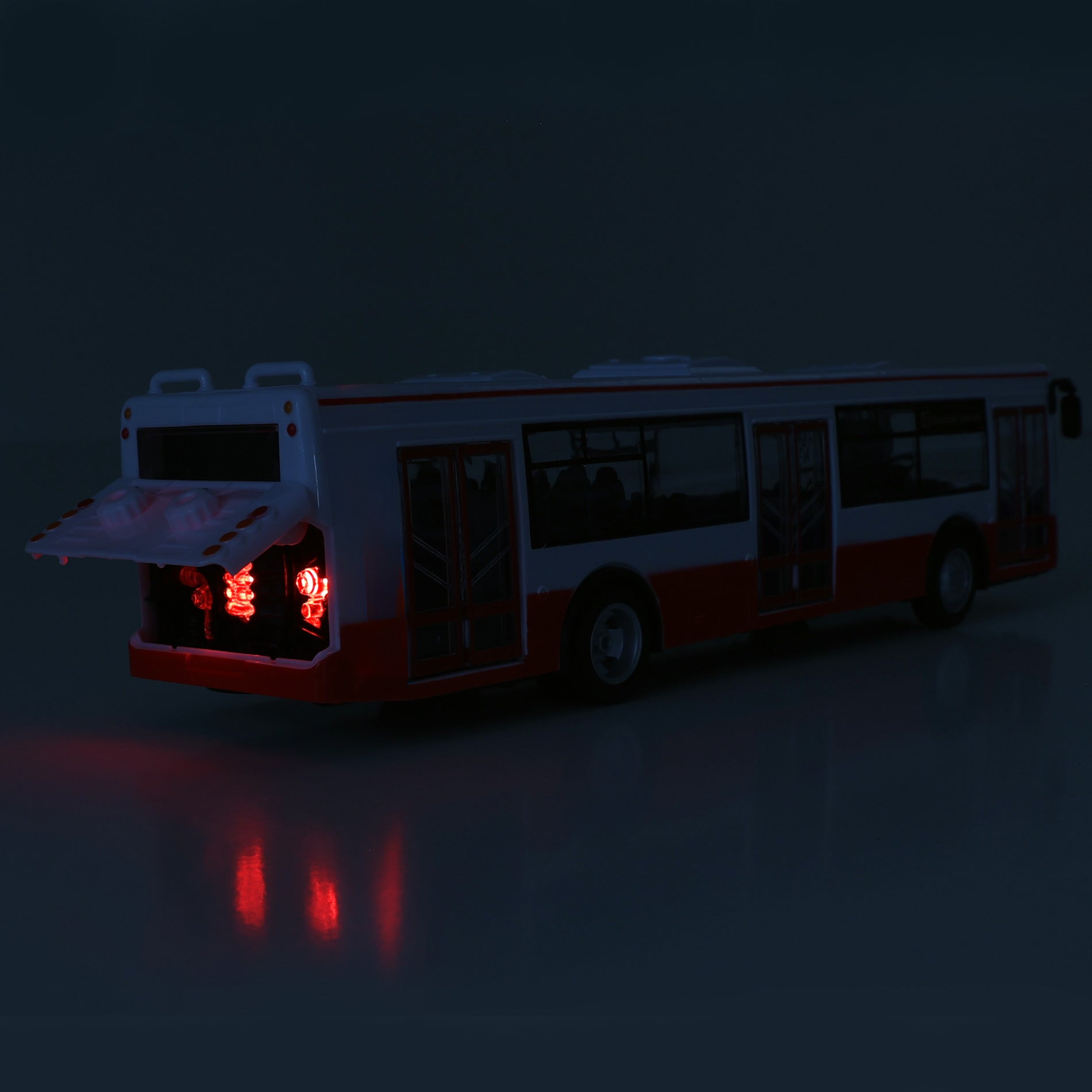 De bus Tsjechische rapportage stopt 28 cm