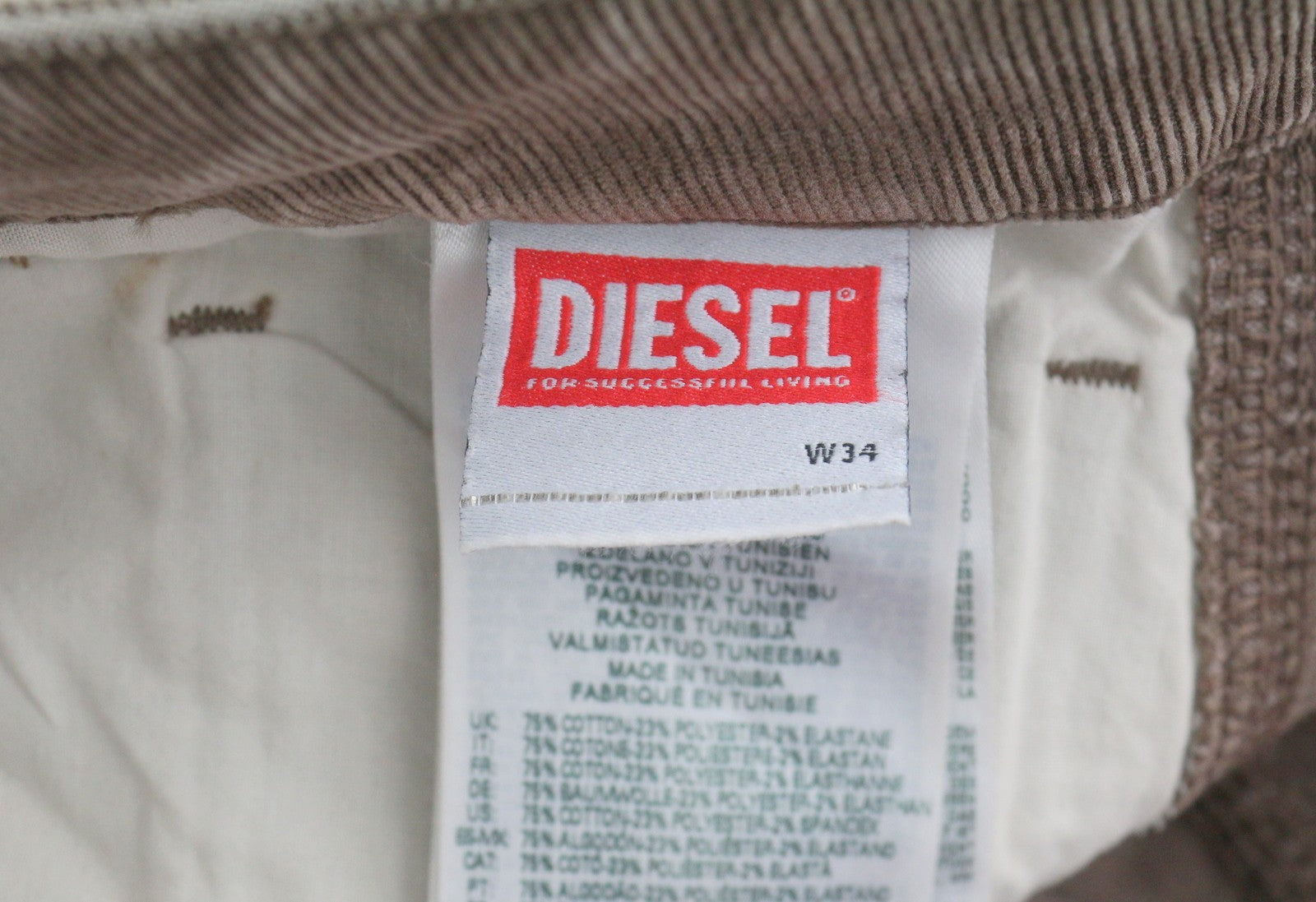 Diesel D-livery 068jf Men Trousersloose Straight Leg Corduroy Rrp275